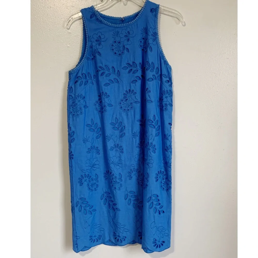 Ann Taylor Blue Eyelet Scalloped Hem Sleeveless Lined Dress 6